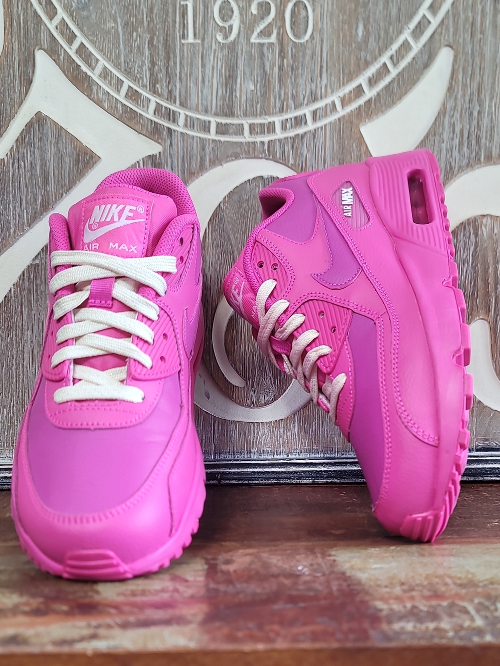 🔥 Nike Air Max 90 🔥 'Laser Fuchsia' Wmns 7.5. Like New, Fast Shipping - Picture 2 of 13